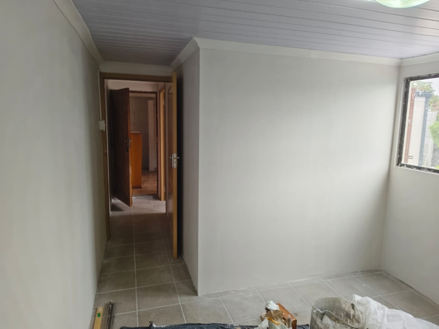 To Let 3 Bedroom Property for Rent in Sanddrift Western Cape